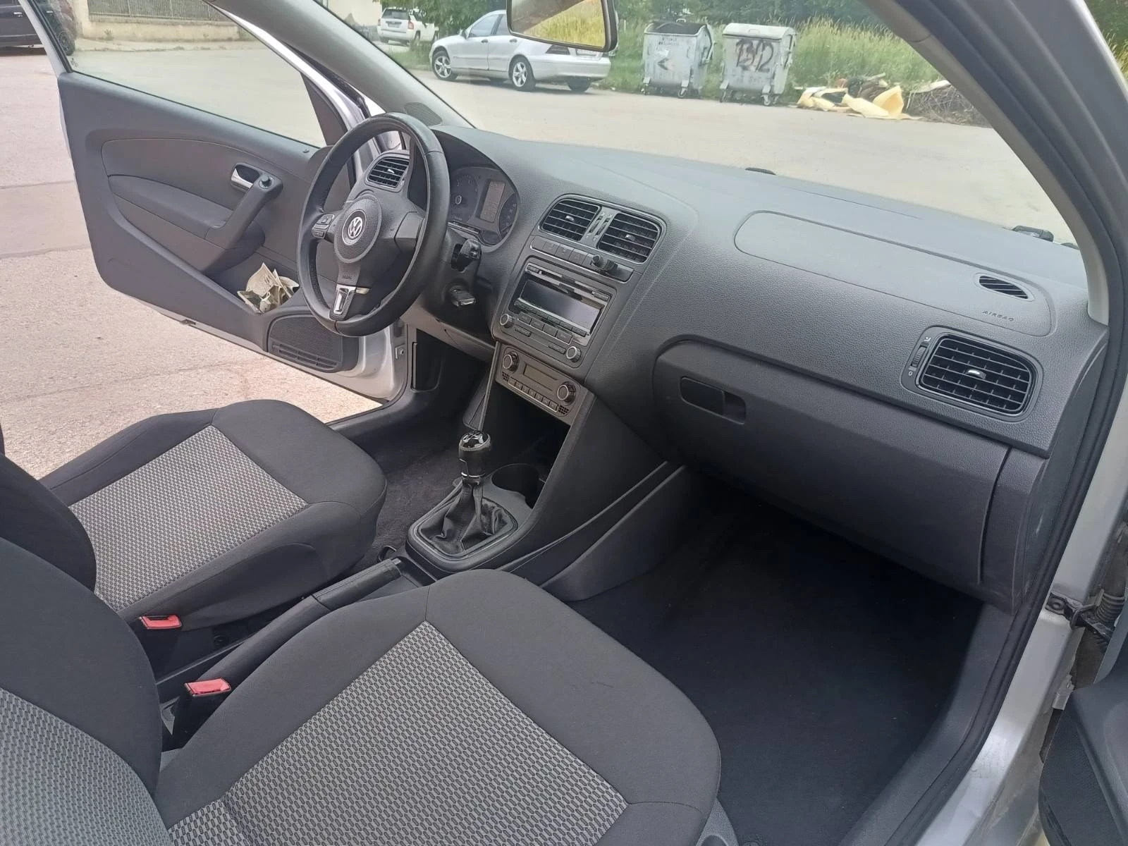 VW Polo 1.4 TDI, снимка 9 - Автомобили и джипове - 55741626