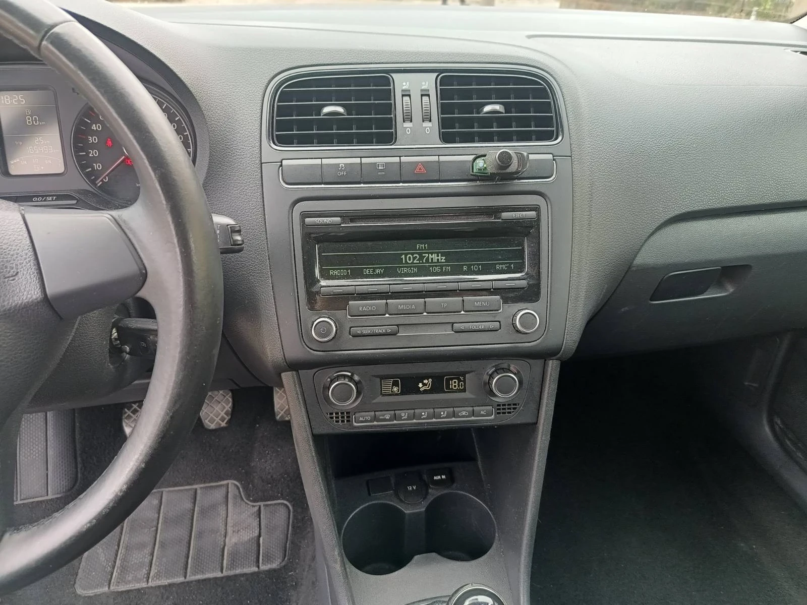 VW Polo 1.4 TDI, снимка 10 - Автомобили и джипове - 55741626