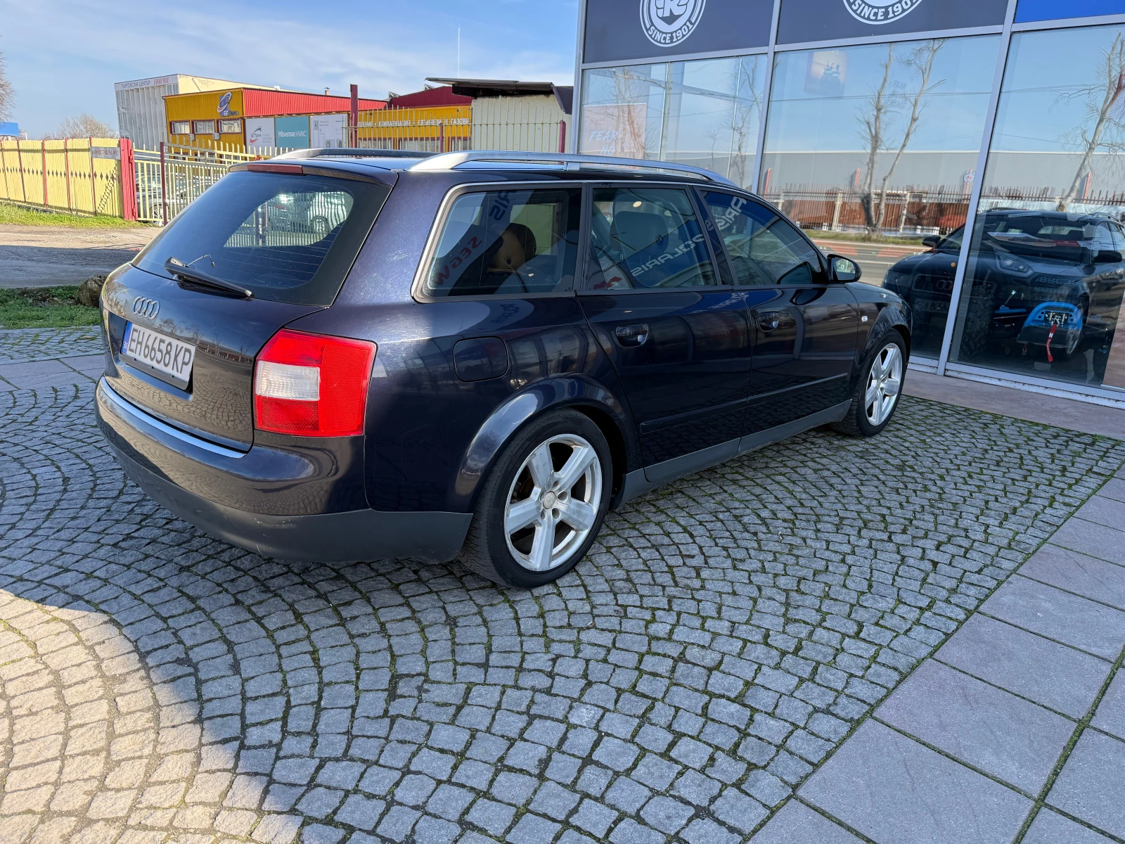 Audi A4 1.9 S-Line, снимка 7 - Автомобили и джипове - 55771920