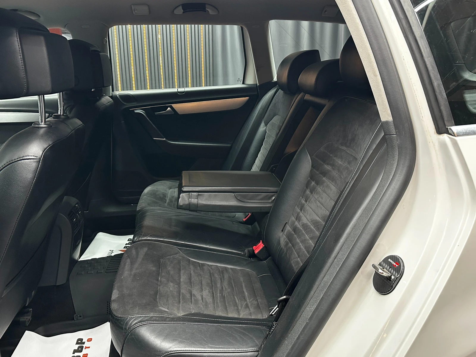 VW Passat 2.0d 140 к.с./ГАРАНЦИЯ, снимка 9 - Автомобили и джипове - 55829636