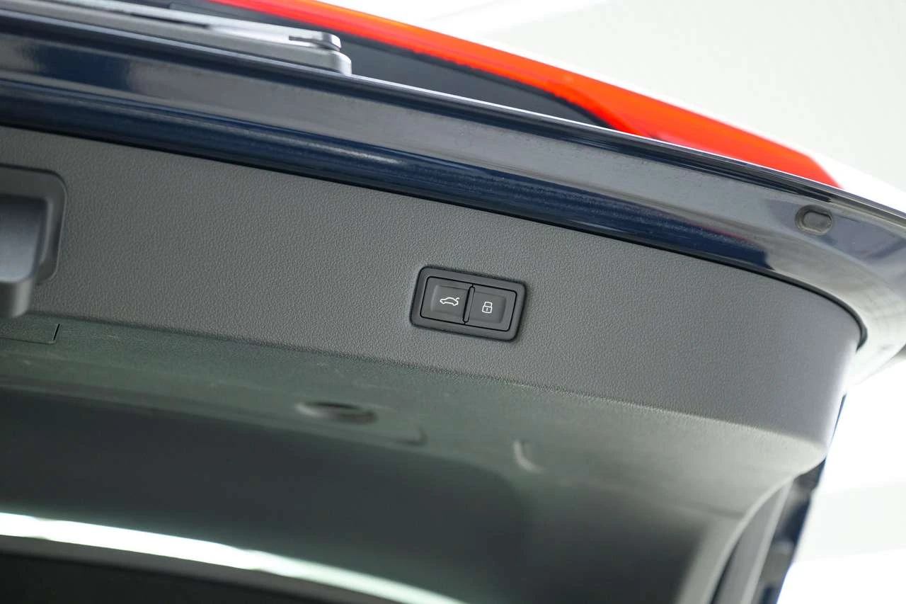 Audi A6 Technik | Massage Seats | Sport Package | 360 Came | Mobile.bg � ����������� 11