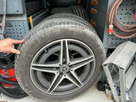Mercedes-Benz EQC 300 kW 4Matic AMG Line, снимка 9