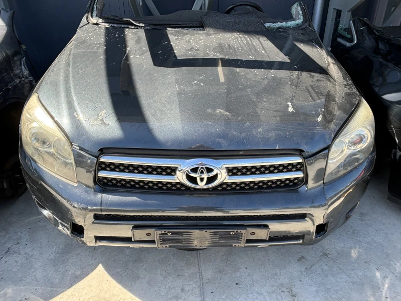 Toyota Rav4 2.2 D4D, снимка 1 - Автомобили и джипове - 45248504