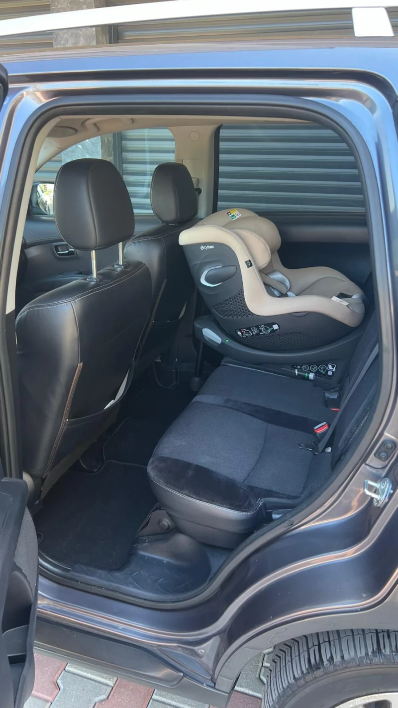 Citroen C-Crosser, снимка 9 - Автомобили и джипове - 51304427