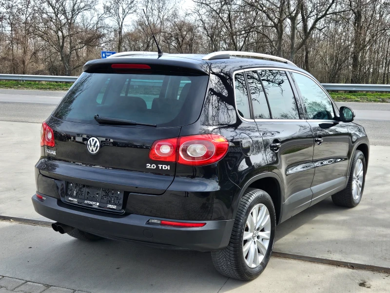 VW Tiguan 2.0TDI* DSG* NAVI, снимка 5 - Автомобили и джипове - 52842682