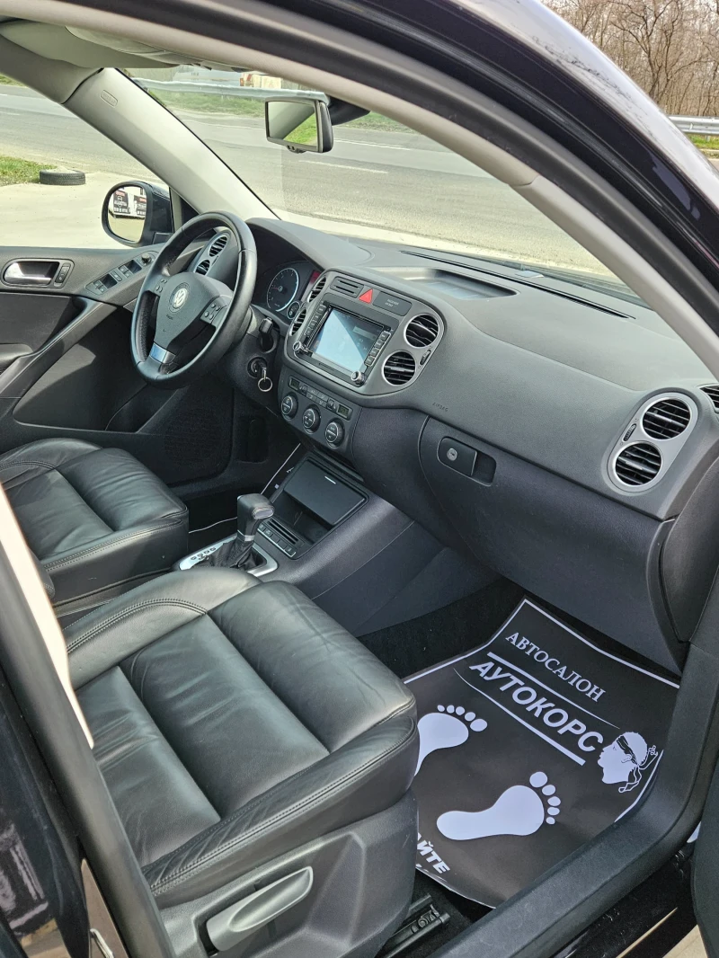 VW Tiguan 2.0TDI* DSG* NAVI, снимка 11 - Автомобили и джипове - 52842682
