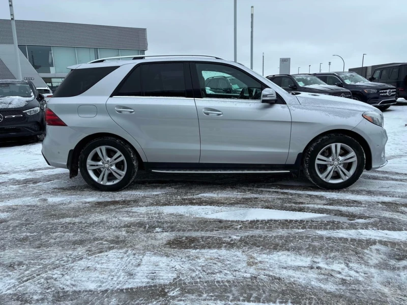 Mercedes-Benz GLE 400 * CARFAX * ПОДГРЕВИ * КАМЕРА * NAVI, снимка 3 - Автомобили и джипове - 53440740