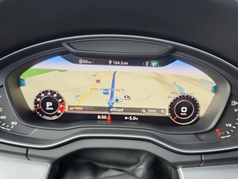 Audi SQ5 * TECHNIK * FULL EXTRAS * ЛИЦЕНЗИРАН ПРОДАВАЧ, снимка 10 - Автомобили и джипове - 53452040