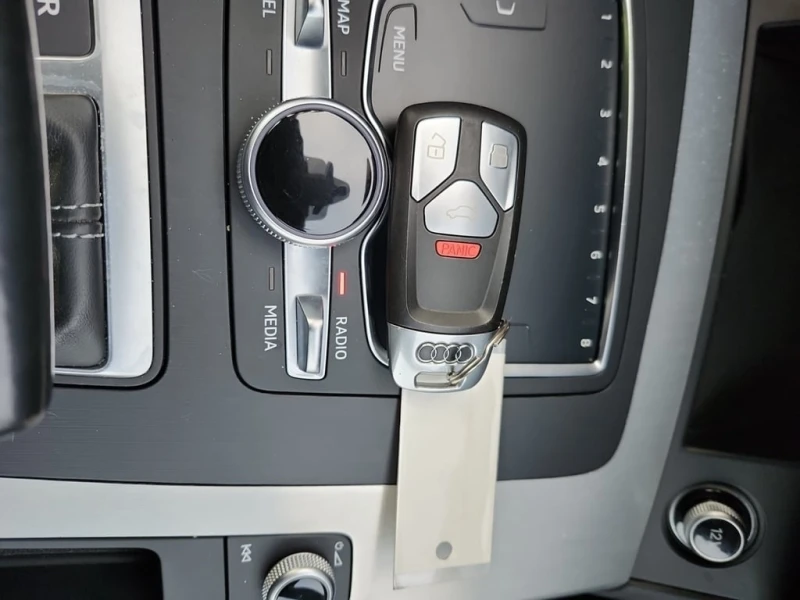 Audi SQ5 * TECHNIK * FULL EXTRAS * ЛИЦЕНЗИРАН ПРОДАВАЧ, снимка 8 - Автомобили и джипове - 53452040