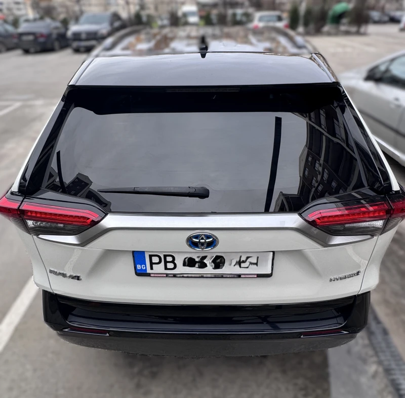 Toyota Rav4 Hybrid /Lane Assist/Distronic/360 Камера, снимка 6 - Автомобили и джипове - 53469054
