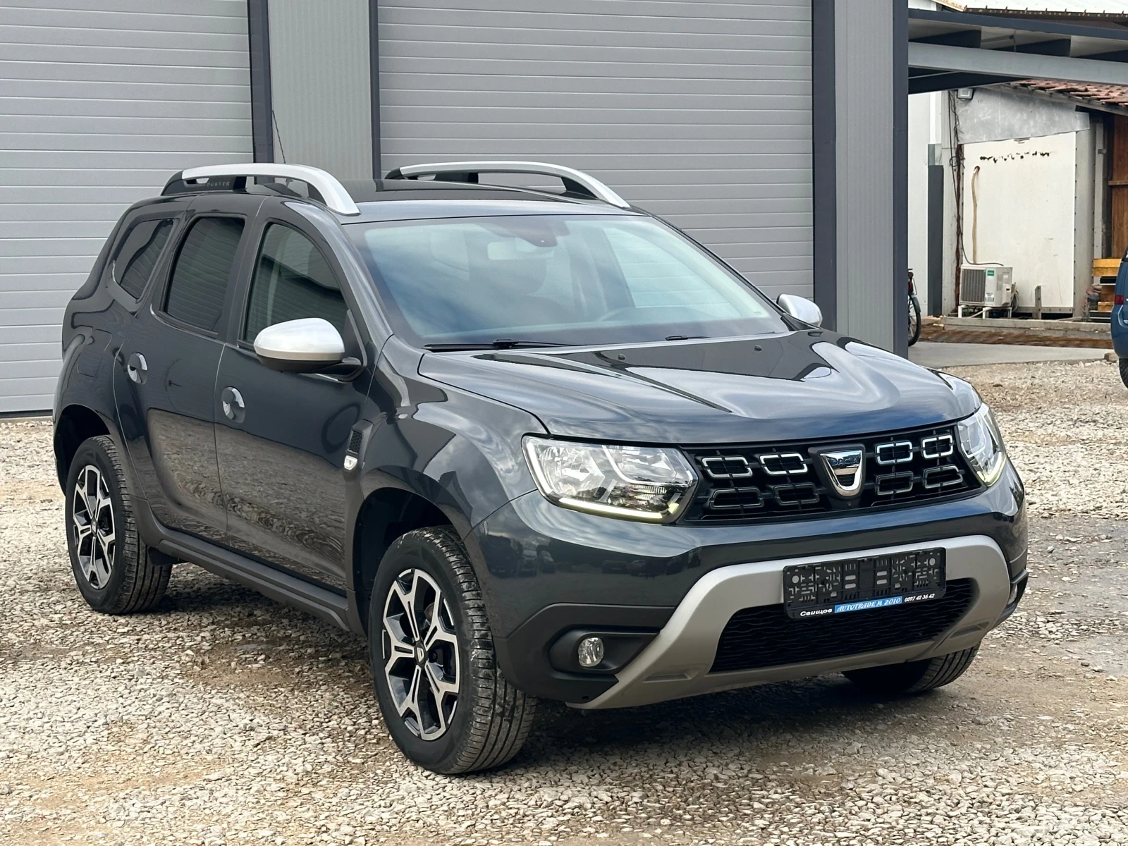 Dacia Duster 1.5DCI* FACE* AVTOMAT* TOP* Navi* LED - изображение 3