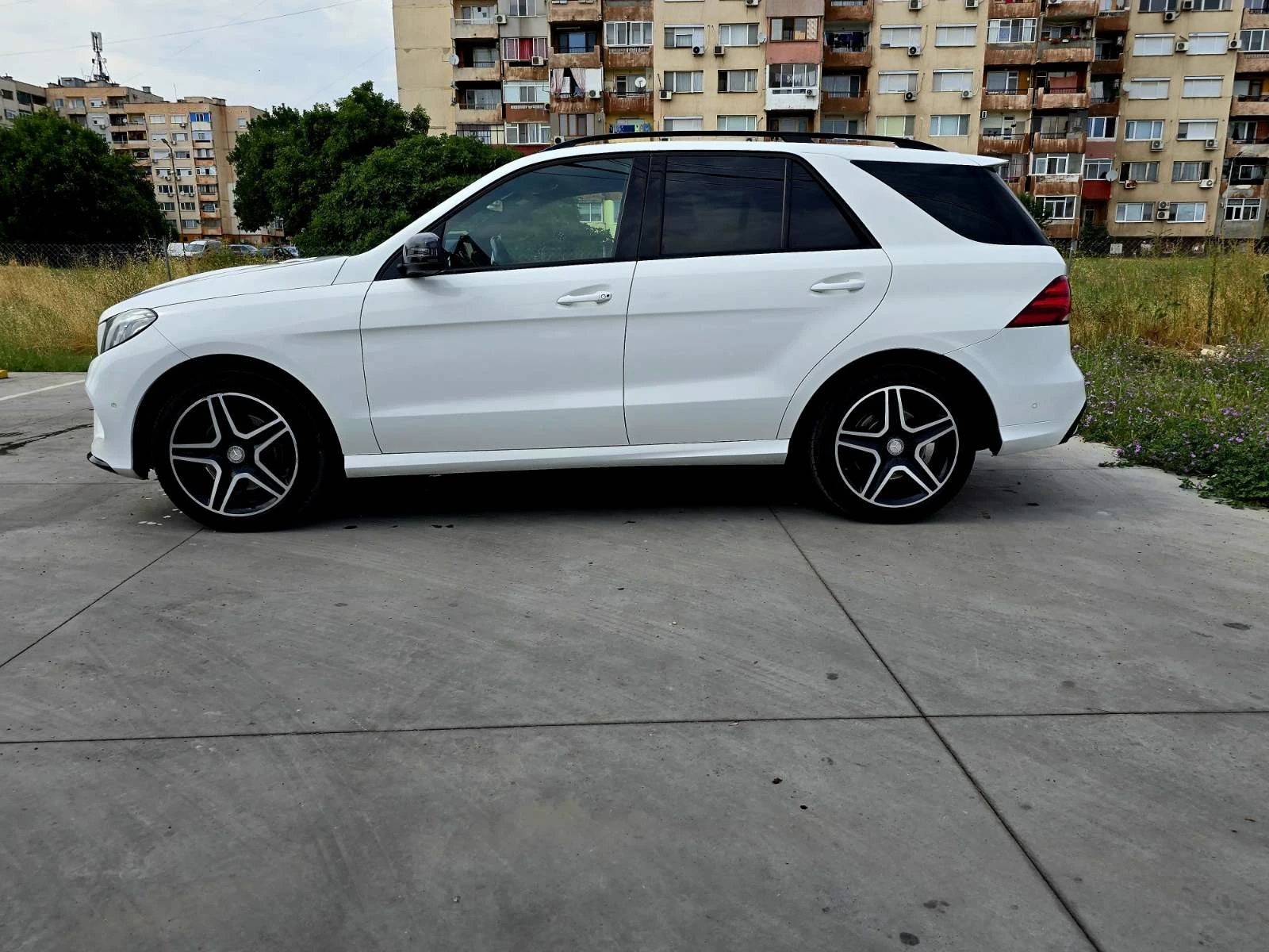 Mercedes-Benz GLE 350  - изображение 8