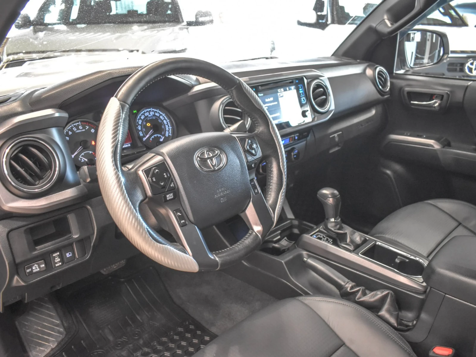 Toyota Tacoma TRD Sport Premium| Leather Seats| Lane Assist|  | Mobile.bg   10