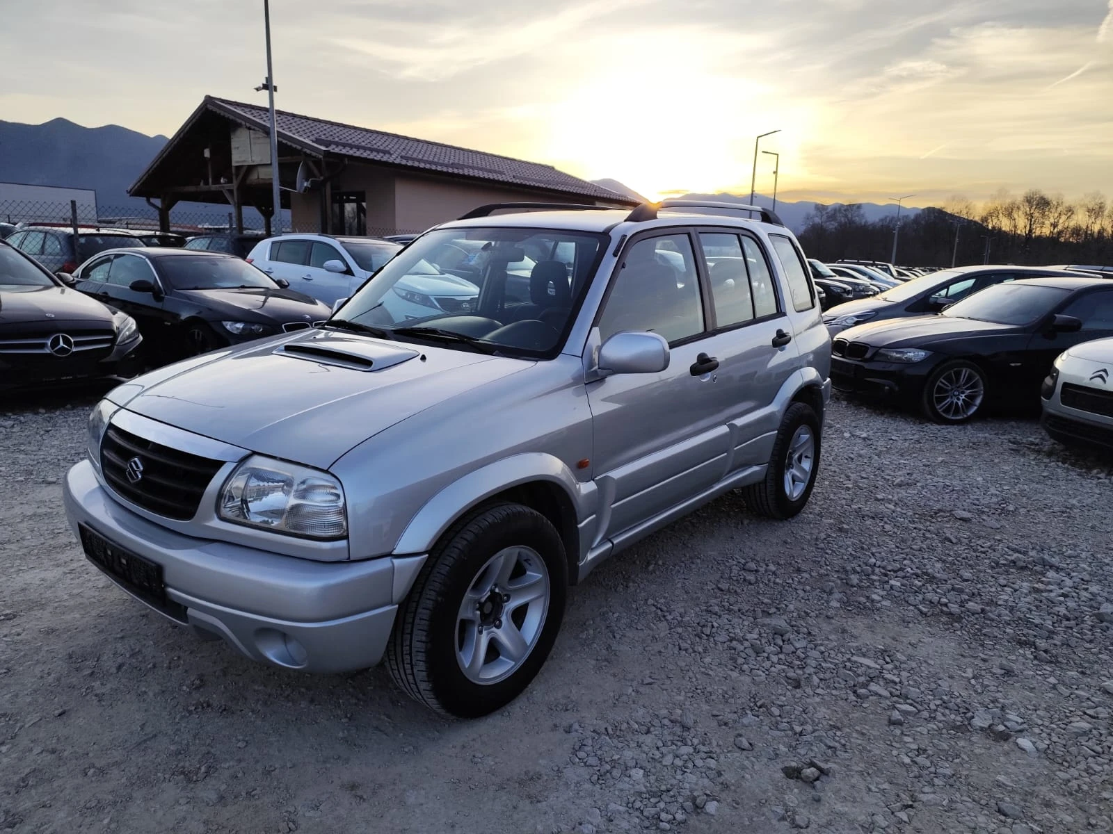 Suzuki Grand vitara 2.0 дизел Италия | Auto.bg — изображение 1