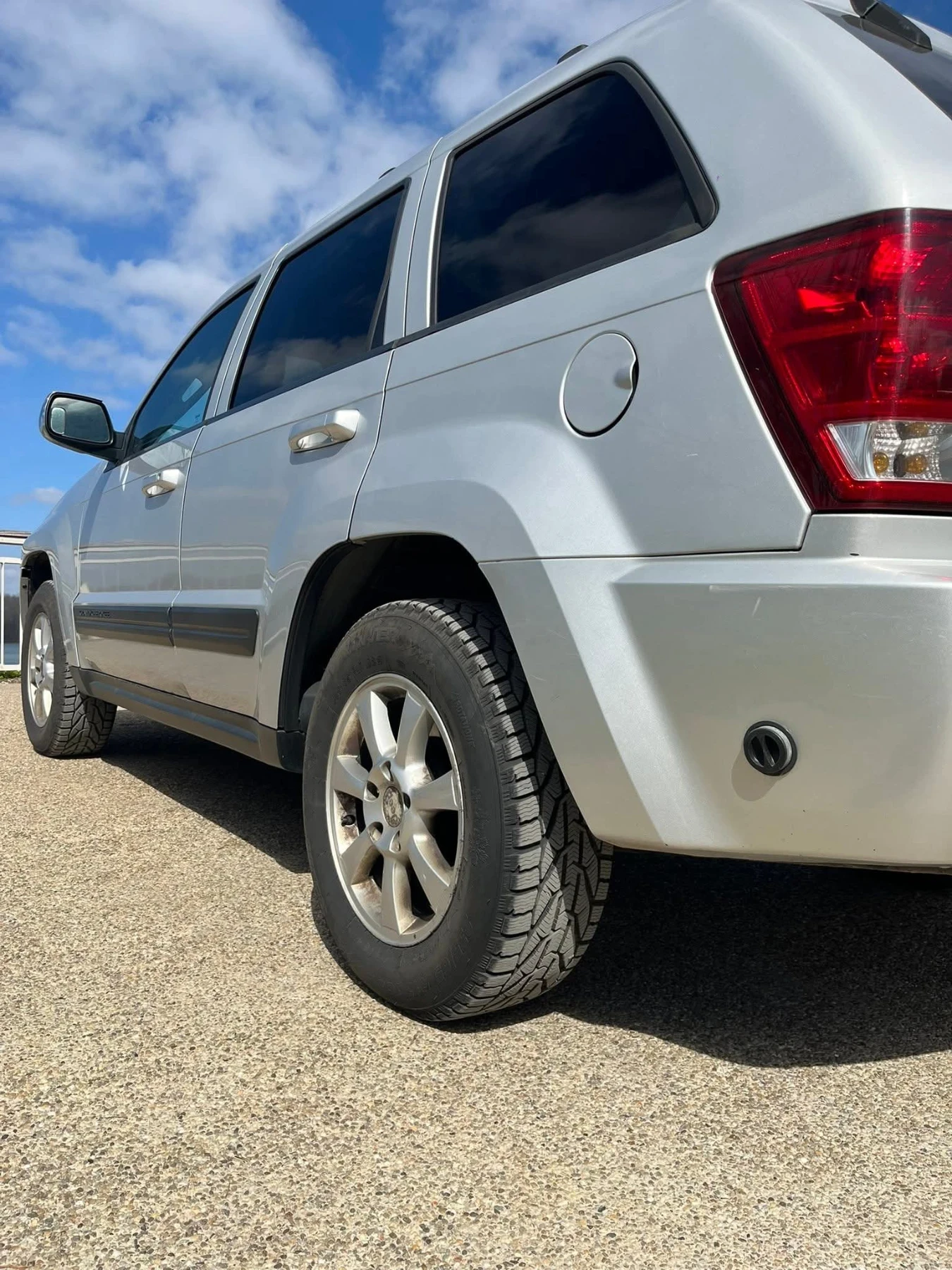 Jeep Grand cherokee, снимка 10 - Автомобили и джипове - 54318366