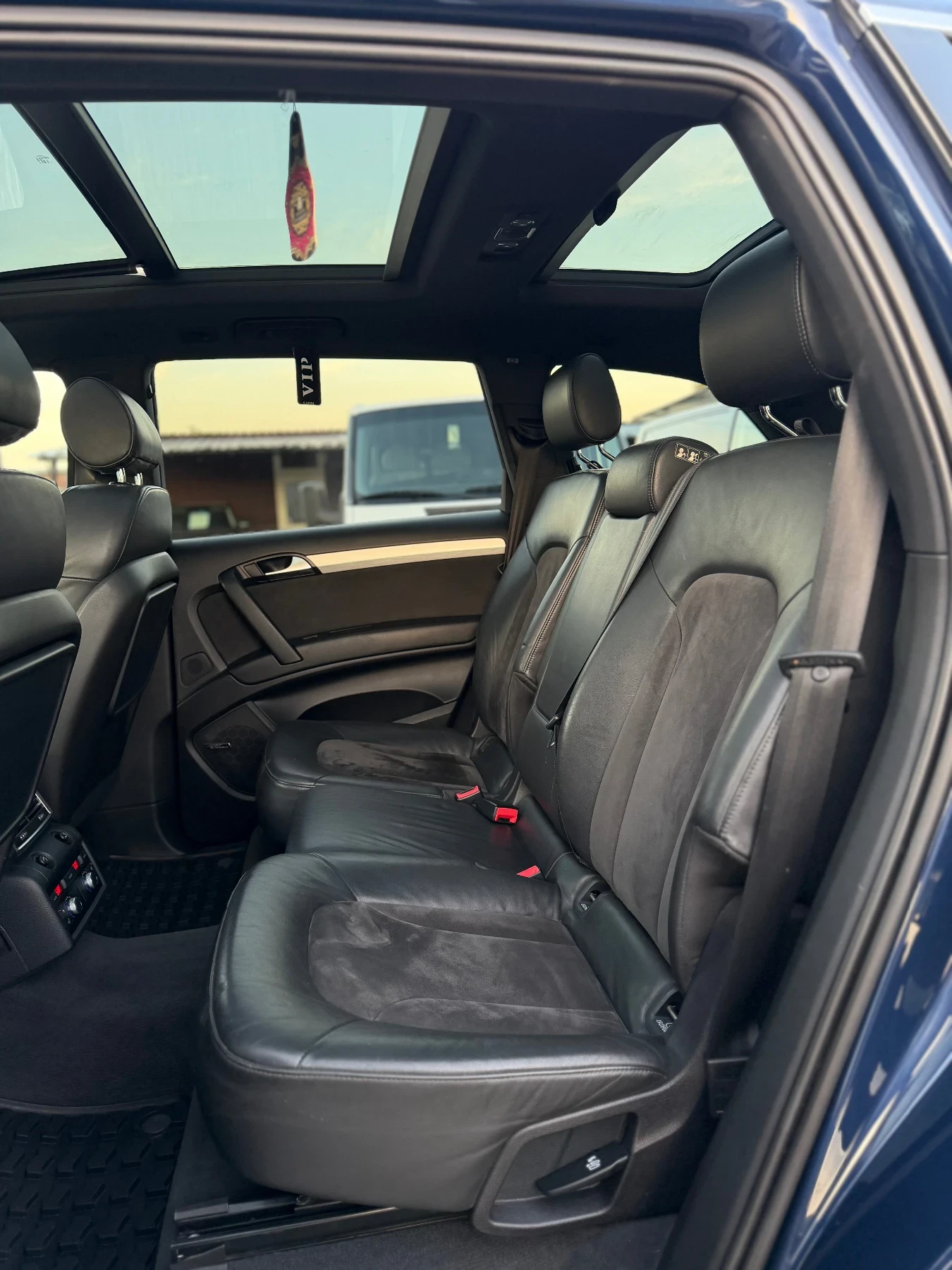 Audi Q7 3.0TDI 233кс S-LINE ПАНОРАМА НАВИ ПОДГРЕВ BOSE, снимка 12 - Автомобили и джипове - 55970044