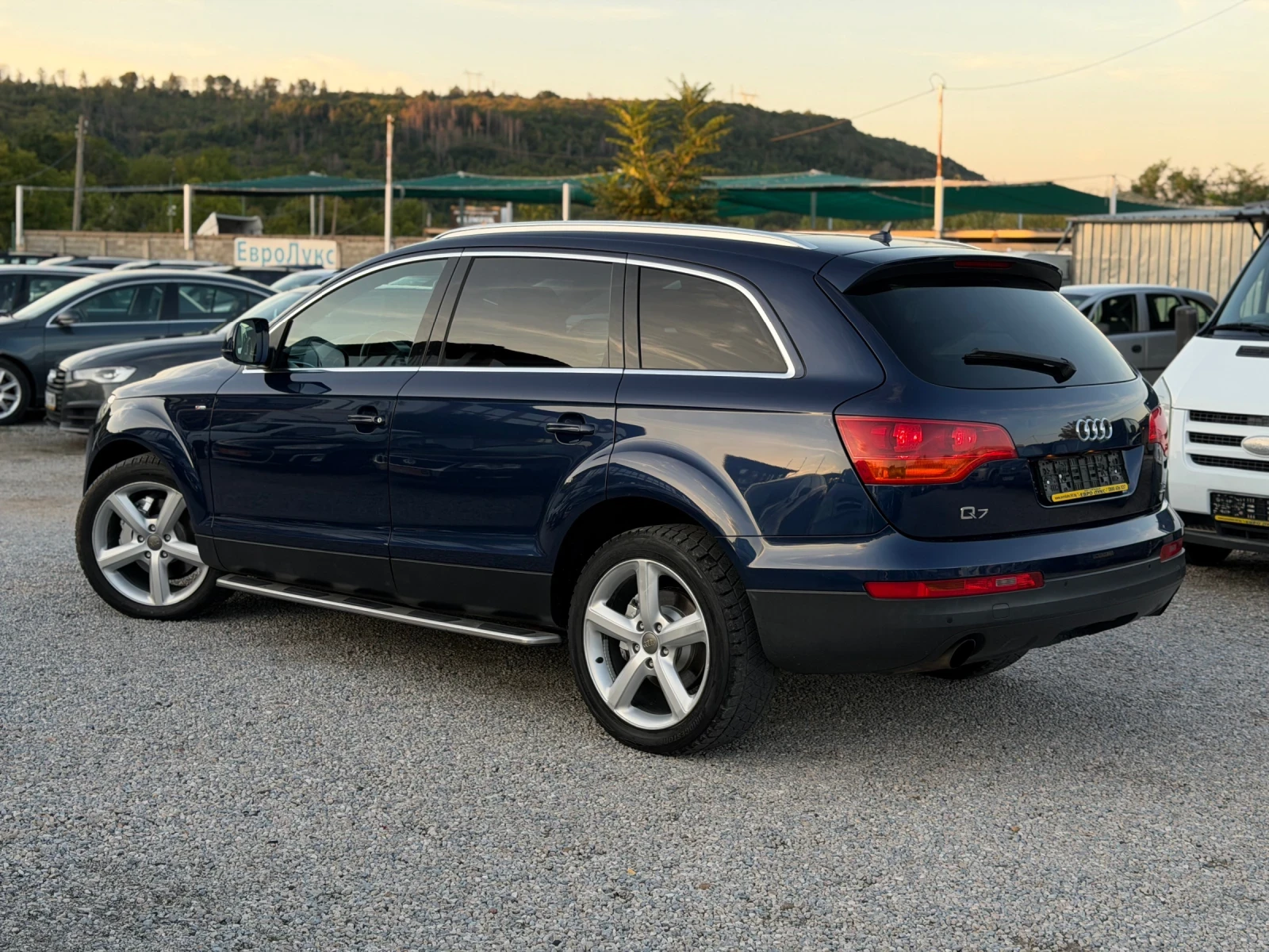 Audi Q7 3.0TDI 233кс S-LINE ПАНОРАМА НАВИ ПОДГРЕВ BOSE, снимка 8 - Автомобили и джипове - 55970044