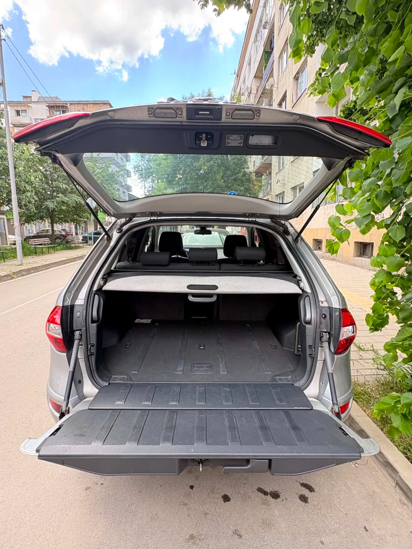 Renault Koleos, снимка 6 - Автомобили и джипове - 56014092