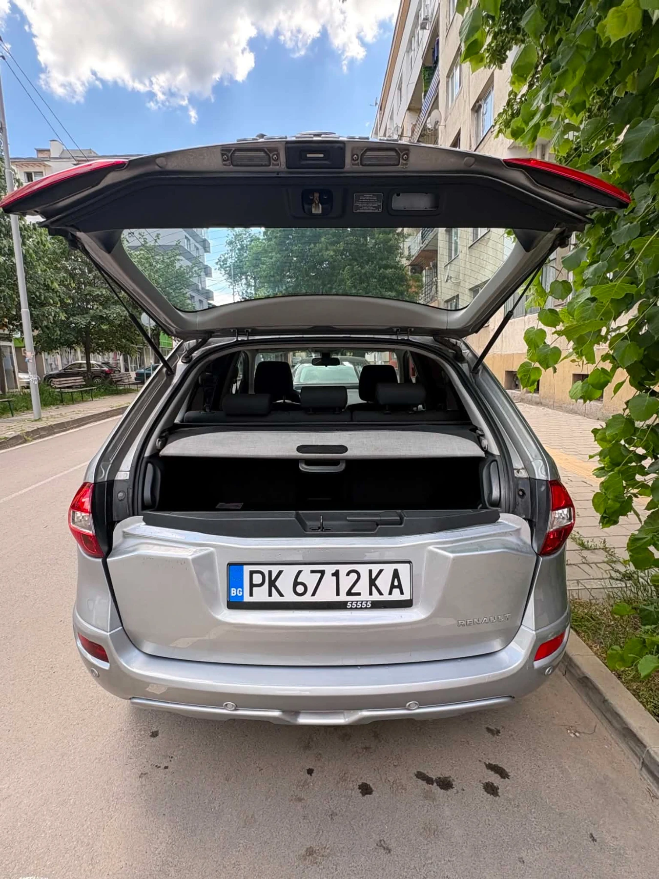 Renault Koleos, снимка 5 - Автомобили и джипове - 56014092