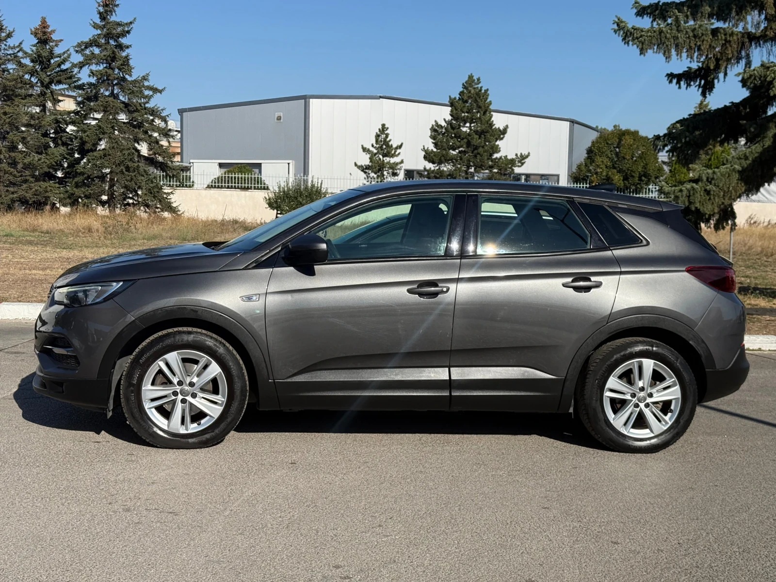 Opel Grandland X 1.5CDTI включена регистрация, снимка 4 - Автомобили и джипове - 56093665
