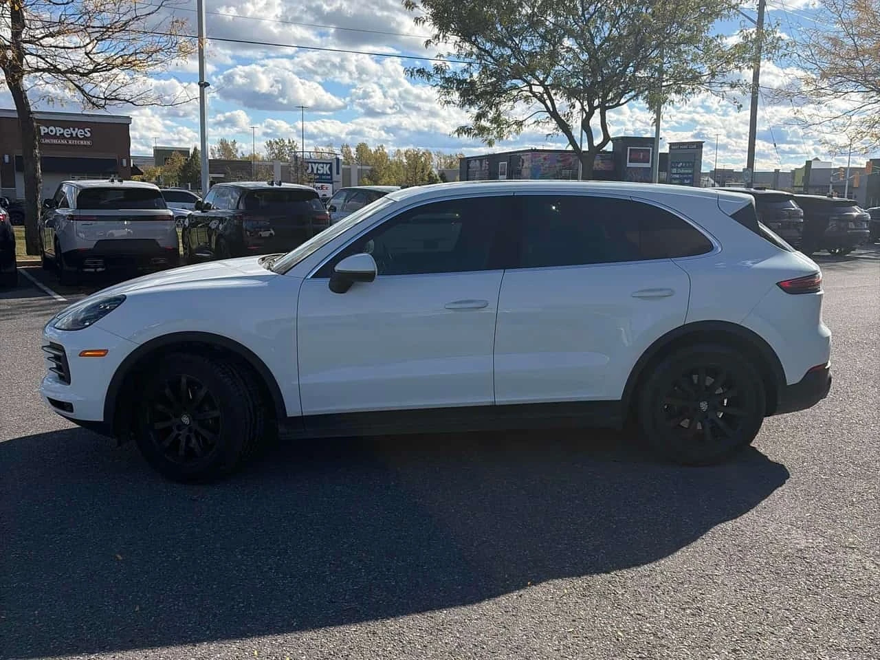 Porsche Cayenne * AWD * ДВА КЛЮЧА * ПОДГРЕВ * KEYLESS * , снимка 3 - Автомобили и джипове - 56426771