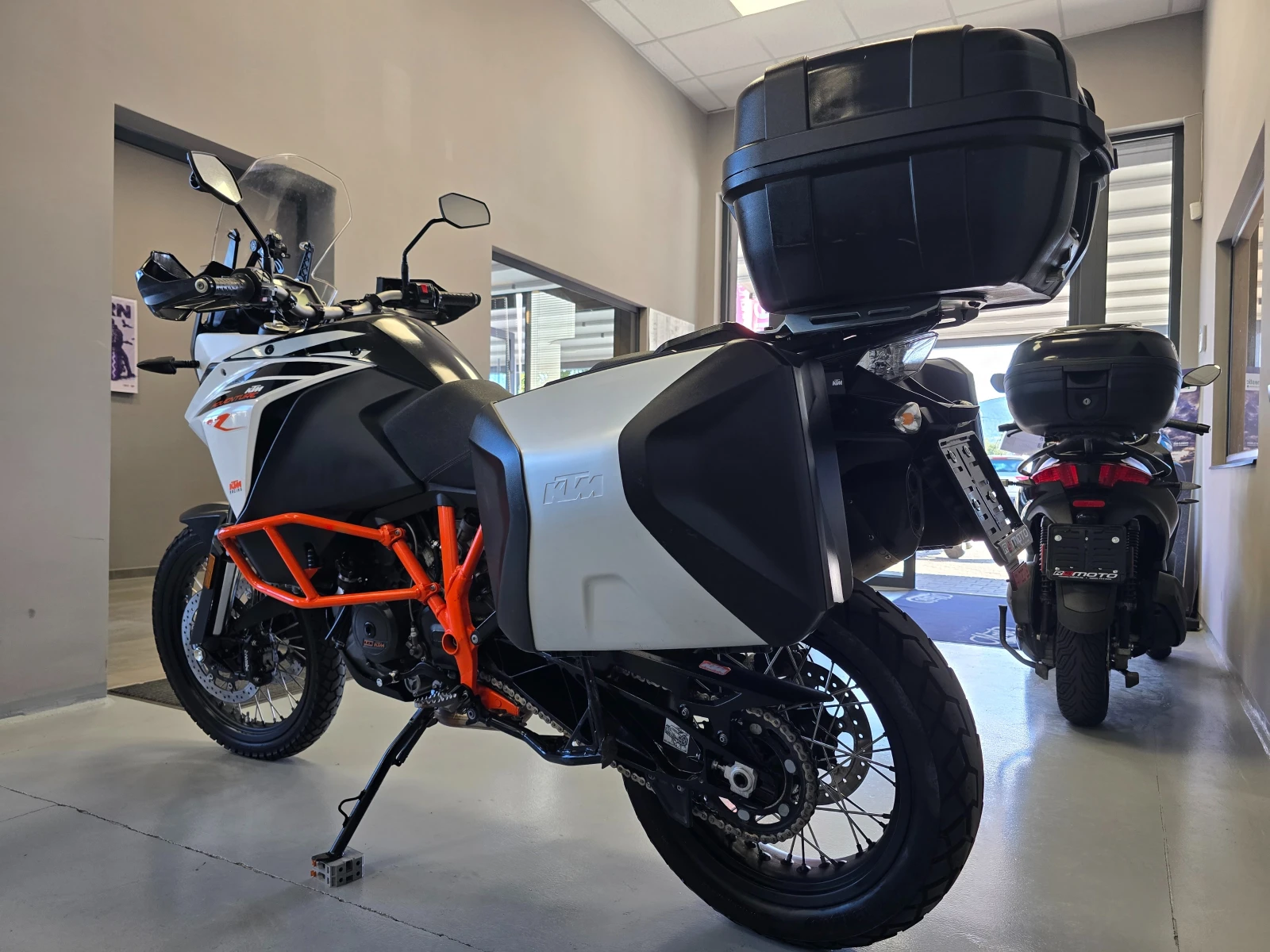Ktm Adventure 1090R, ABS-TCS, 2017г., снимка 4 - Мотоциклети и мототехника - 56137355