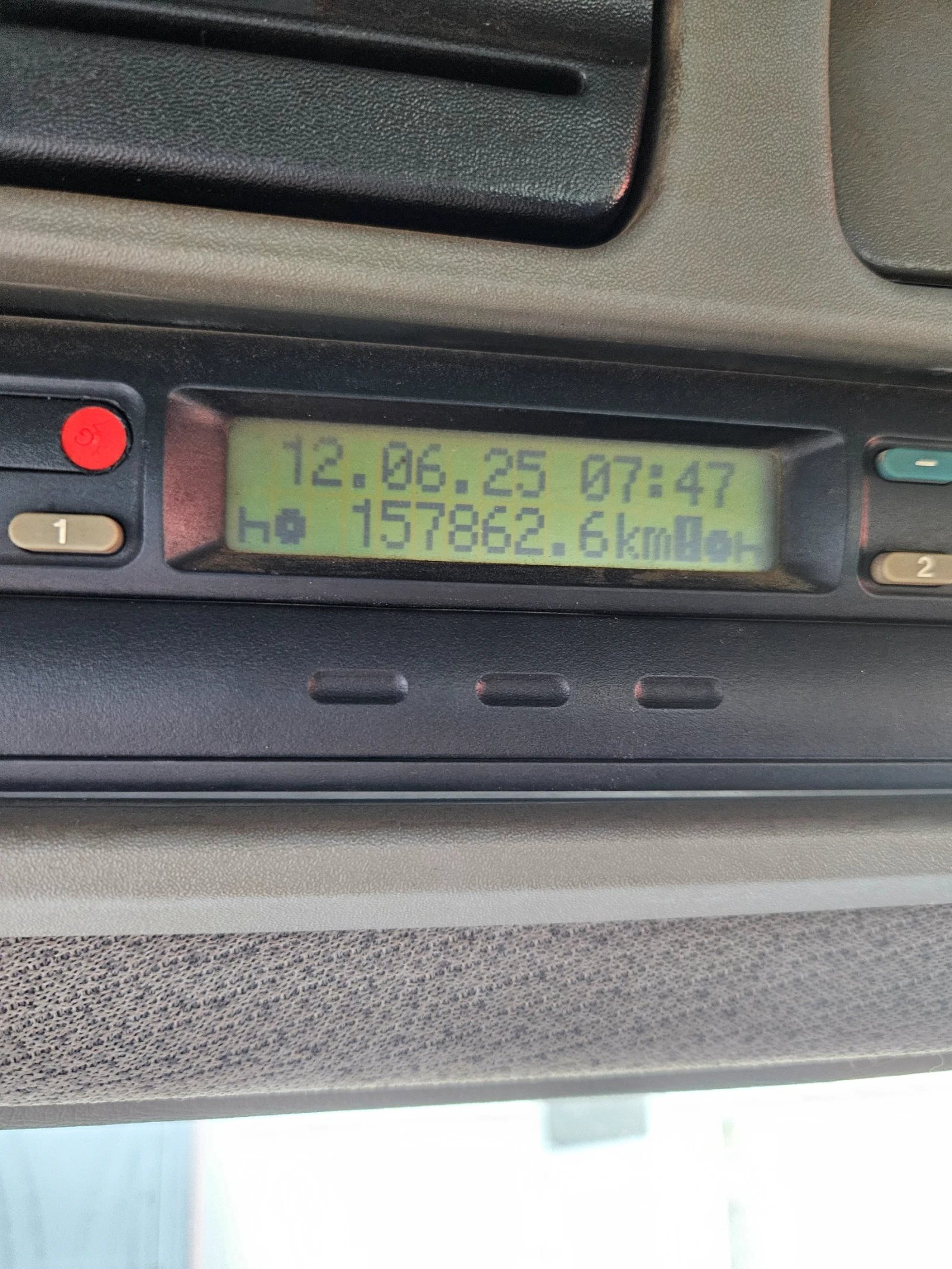 Бетон помпа Mercedes-Benz 28  метра Пуми , снимка 16 - Индустриална техника - 54350356