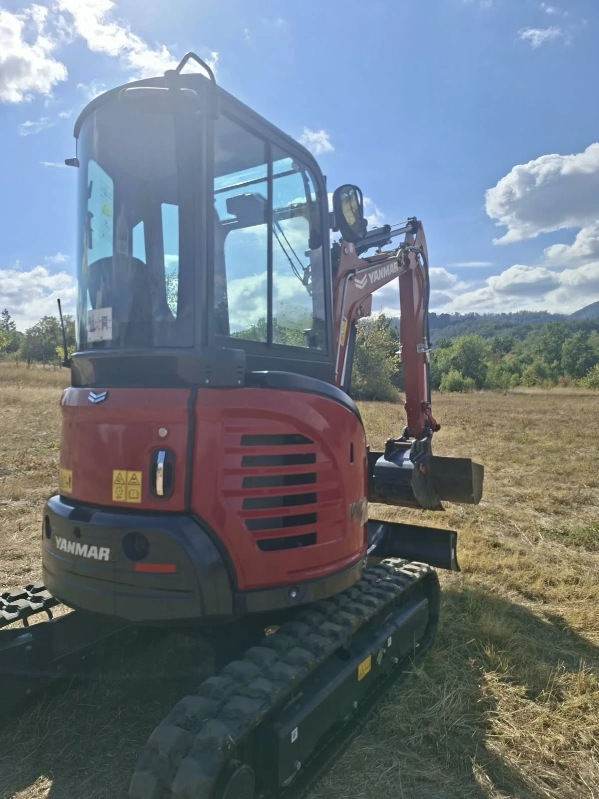 Багер Yanmar VIO 27 LW, снимка 3 - Индустриална техника - 56352770