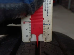 Гуми Зимни 215/60R17, снимка 14