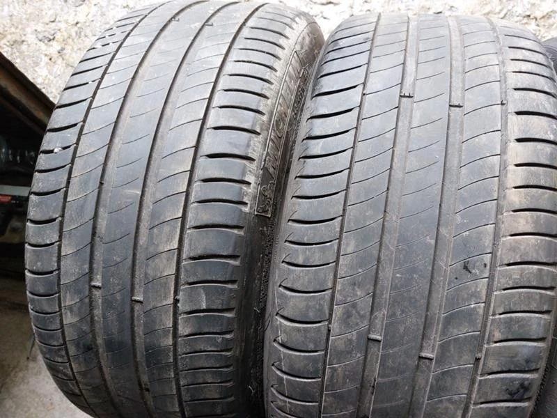 Гуми Летни 245/40R19, снимка 2 - Гуми и джанти - 37112716