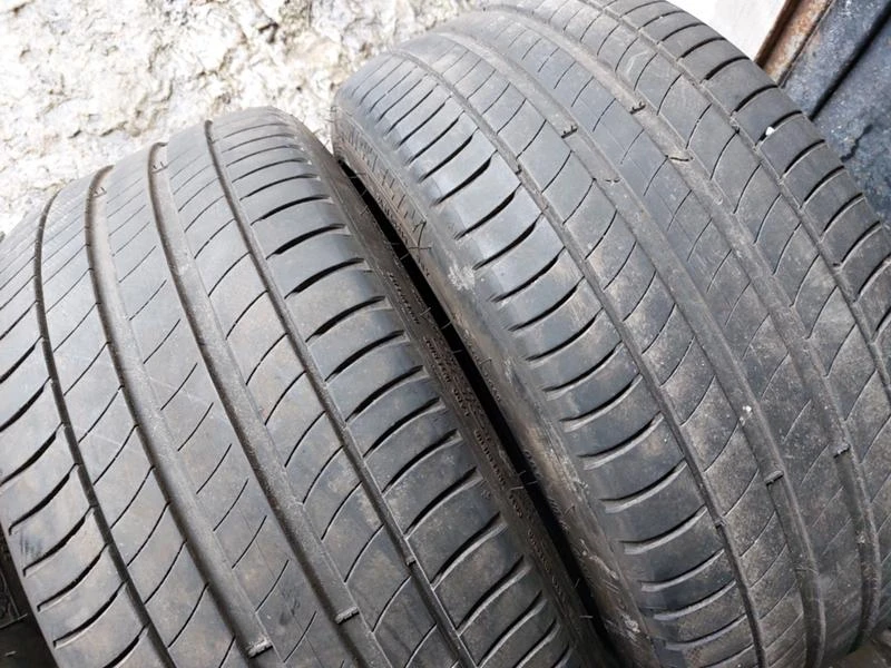 Гуми Летни 245/40R19, снимка 3 - Гуми и джанти - 37112716