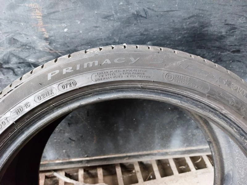 Гуми Летни 245/40R19, снимка 8 - Гуми и джанти - 37112716