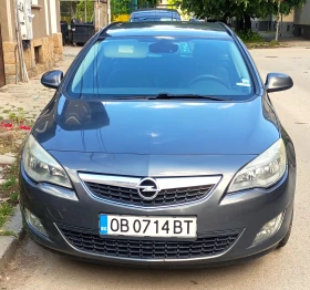 Opel Astra J