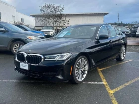 BMW 530  xDrive * CARFAX /CAMERA/ HEATED SEATS, снимка 1