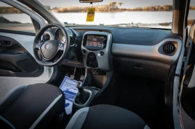 Toyota Aygo FULL екстри, страхотна дамска кола - 13700 лв. - 33264747 7