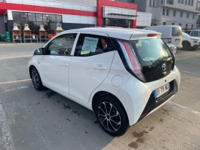 Toyota Aygo FULL екстри, страхотна дамска кола - 13700 лв. - 33264747 4