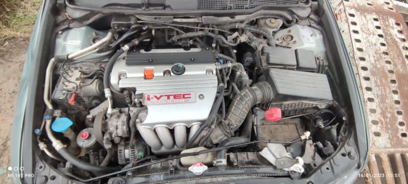 Honda Accord 2.4 i-VTEC Type-S, снимка 15 - Автомобили и джипове - 42349032