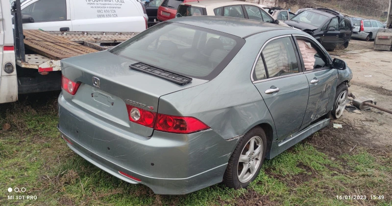 Honda Accord 2.4 i-VTEC Type-S, снимка 5 - Автомобили и джипове - 46654739