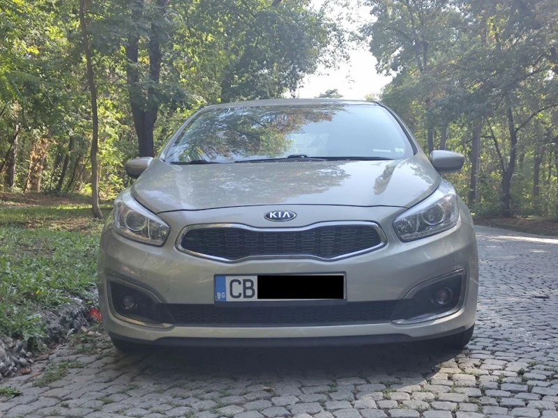 Kia Ceed, снимка 2 - Автомобили и джипове - 47425465