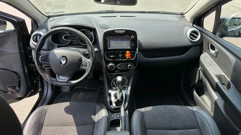 Renault Clio, снимка 11 - Автомобили и джипове - 48418379