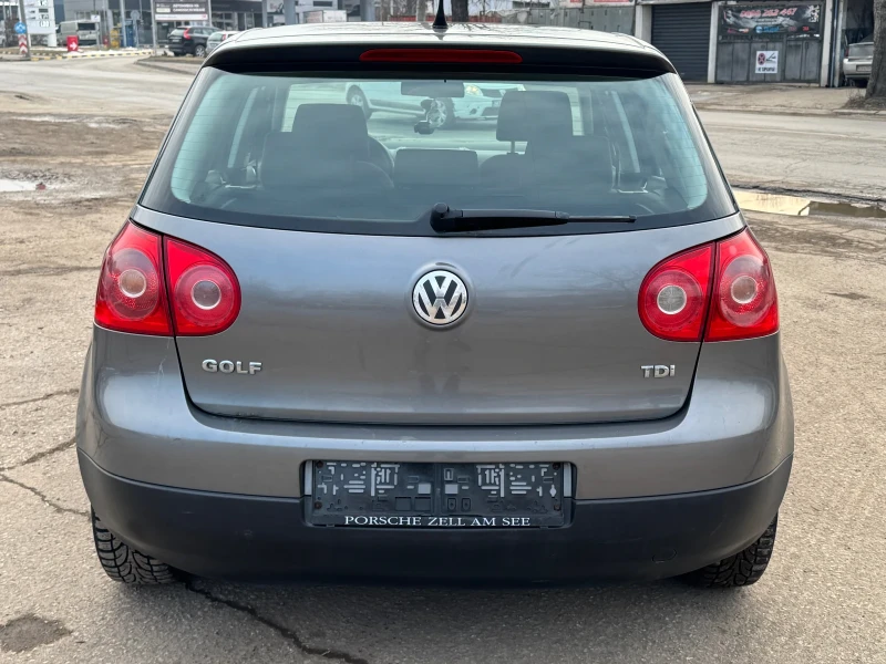 VW Golf, снимка 6 - Автомобили и джипове - 49263851