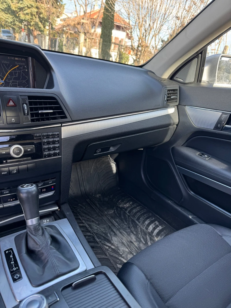 Mercedes-Benz E 350 SPORT, снимка 11 - Автомобили и джипове - 49332280