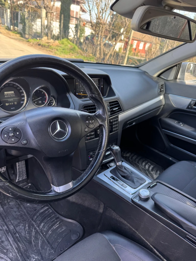 Mercedes-Benz E 350 SPORT, снимка 15 - Автомобили и джипове - 49332280