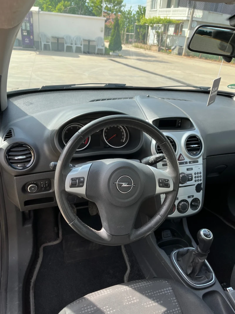 Opel Corsa 1.3 CDTI, снимка 10 - Автомобили и джипове - 49516293