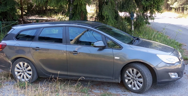 Opel Astra  Cosmo, снимка 7 - Автомобили и джипове - 52213401