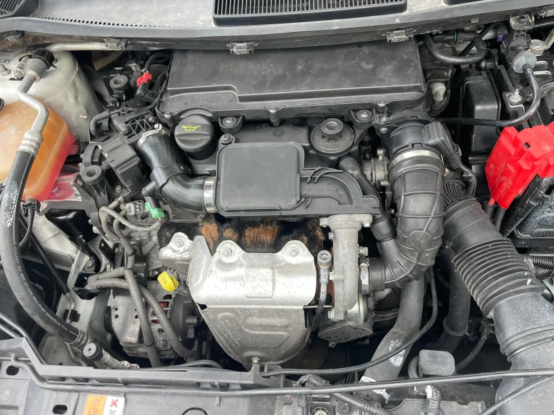 Ford Fiesta 1.4HDI-70-ITALIA, снимка 14 - Автомобили и джипове - 50479519