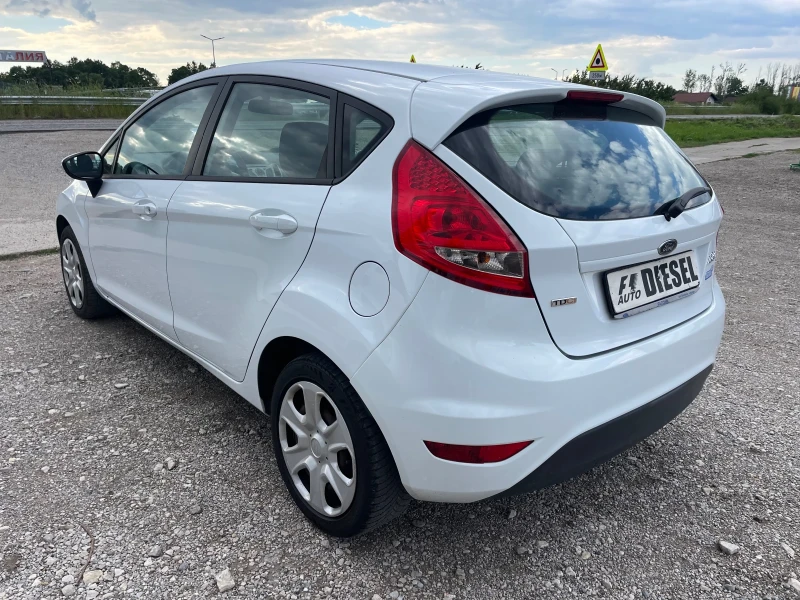 Ford Fiesta 1.4HDI-70-ITALIA, снимка 11 - Автомобили и джипове - 50479519