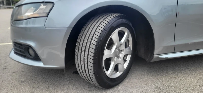 Audi A4 2.0 Avant TDI, снимка 6 - Автомобили и джипове - 52149293