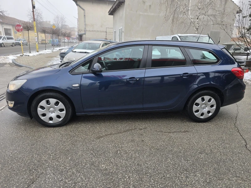 Opel Astra 1.7CDTI 110к.с Италия , снимка 2 - Автомобили и джипове - 53201973