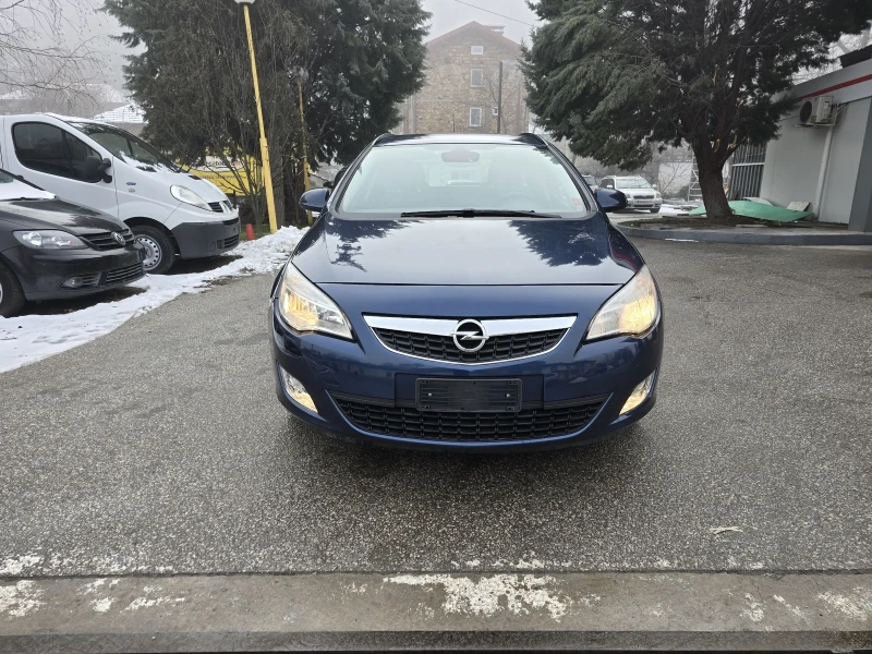 Opel Astra 1.7CDTI 110к.с Италия , снимка 9 - Автомобили и джипове - 53201973